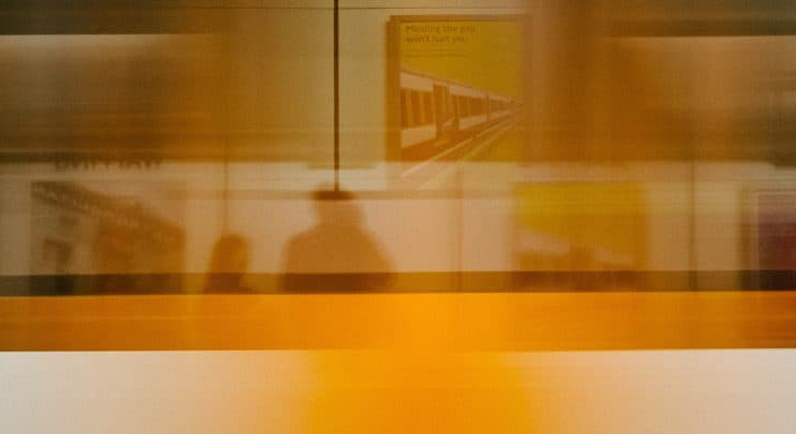 Fenêtre et scène de train 