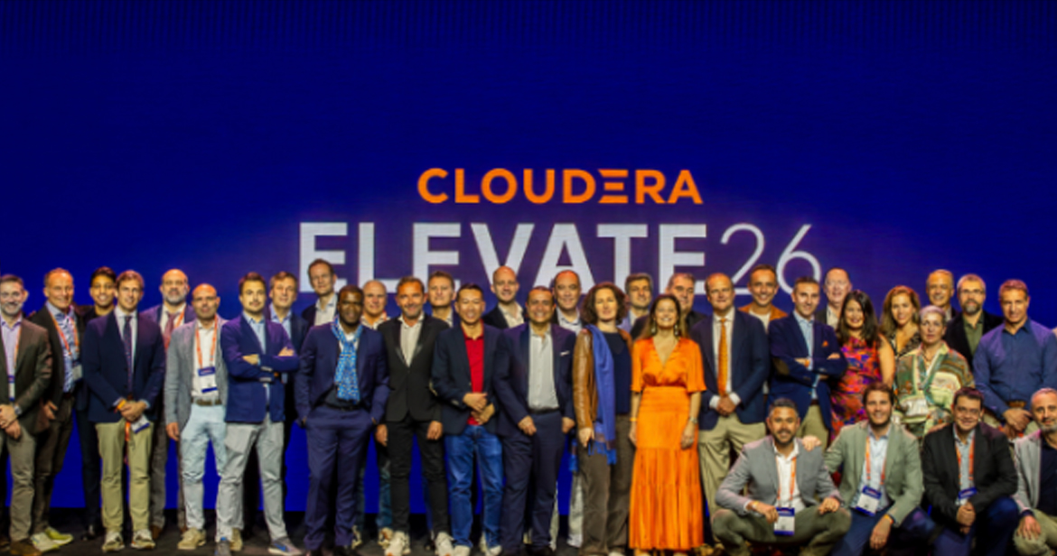 Photo de groupe d'employés de Cloudera